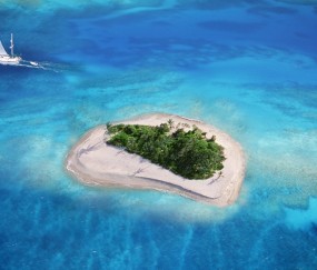 发烧出汗后小孩体温低怎么办（孩子发烧出汗了温度也降不下来是怎么回事）