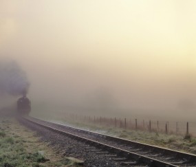 怀孕初期左下腹部胀疼（怀孕初期左下腹部胀疼）